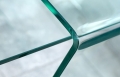 Zestaw dużych transparentnych stolików z bezpiecznego szkła