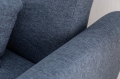Stylowa sofa w niebieskim kolorze z metalowymi nogami 208 cm, BENDETTI