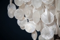 Chromowany żyrandol lampa wisząca, perłowe muszle RODE