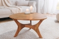 Stolik kawowy z drewna akacjowego, w stylu boho 70/70 cm VANTI