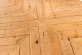Stół z grubym blatem w jodełkę, z drewna sosnowego 160/80 cm PINE